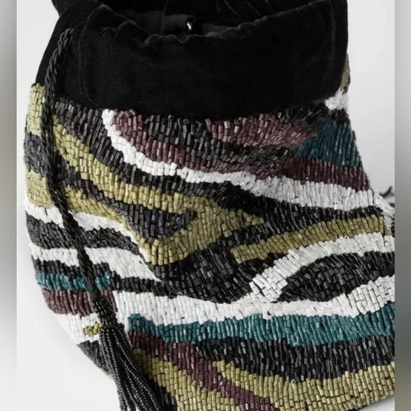 Zara Beaded Safari Velvet Bucket Bag Crossbody Multicoloured Tassels Beaded - Picture 8 of 12